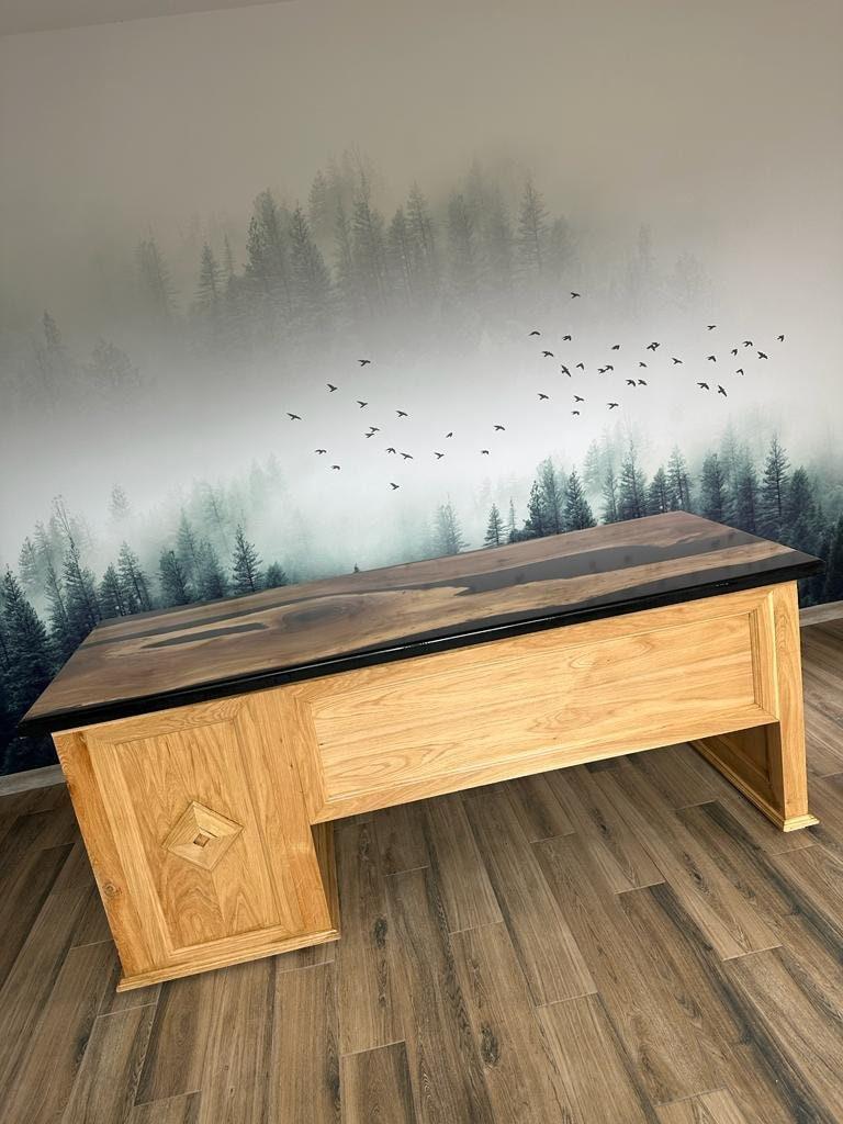 Birou din frasin cu rășină epoxidică, fotografia 1